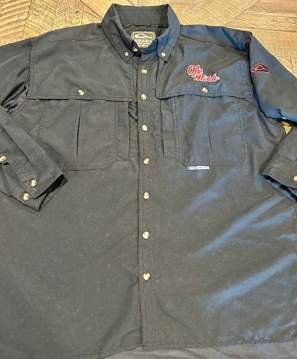 Drake Clothing Company Ole Miss Size M Button Down Shirt Navy